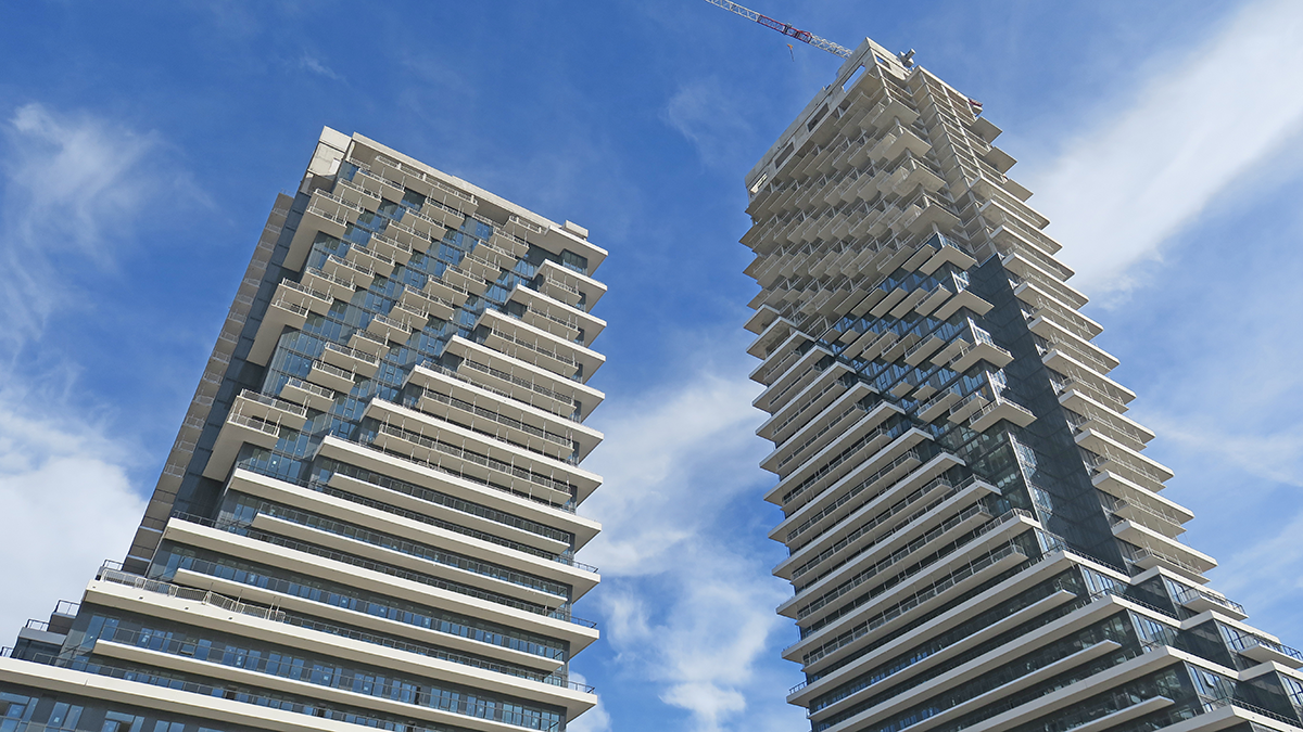 IMG_5387 Auberge & Auberge II rising in North York.